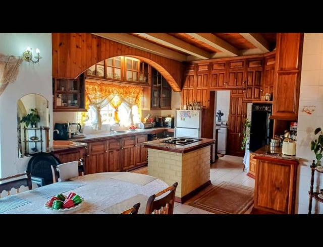 3 BEDROOM HOUSE FOR SALE IN RAISETHORPE